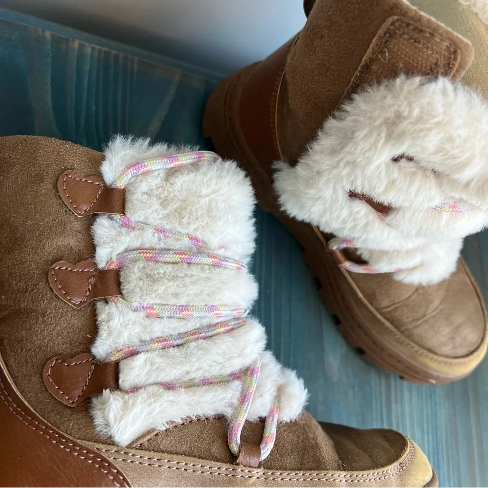 Carter's‎ Shoes Toddler Carters Ariella Winter Boots 1M